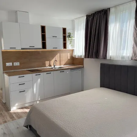 Apartmán студио симона 5 първа линия море