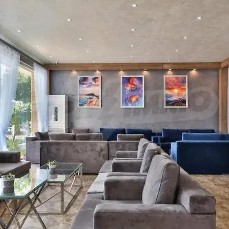 студио симона 5 първа линия море Lozenec