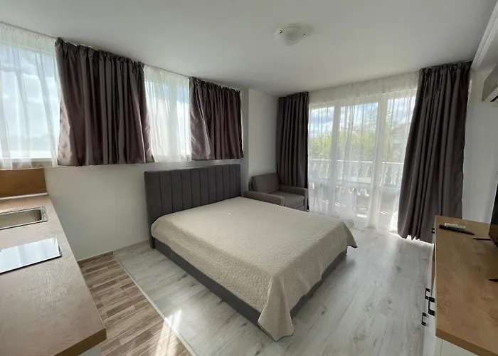 студио симона 5 първа линия море